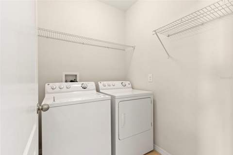 2719 Garden Falls Drive, Brandon FL - photo 17 of 39