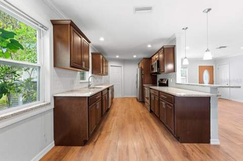 1920 64th Avenue, St Petersburg FL - photo 6 of 6