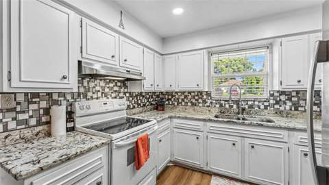 455 Lyle Parkway, Bartow FL - photo 11 of 44