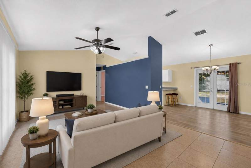 3 bedroom Single Family Residence at 16 Fir Trail Course, Silver Spgs Shores Un 20, Ocala — photo 5