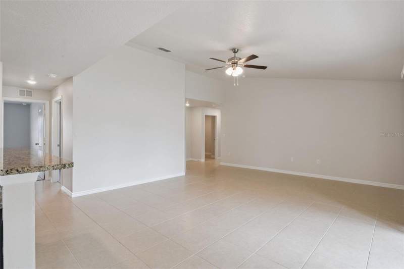 3 bedroom Single Family Residence at 1665 LUFT LANE, MASCOTTE LAKE JACKSON RIDGE PH 02, MASCOTTE — photo 5