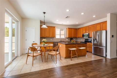10907 Golden Silence Drive, Riverview FL - photo 6 of 29