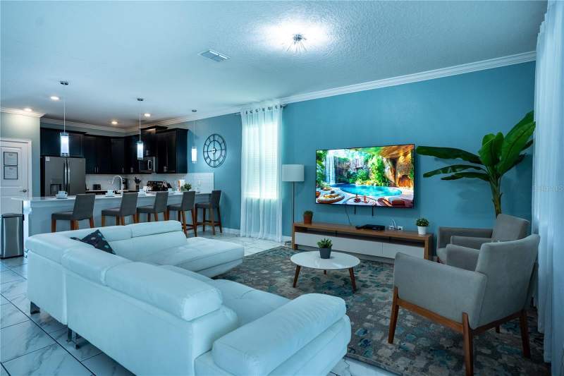 8 bedroom Single Family Residence at 760 Drop Shot Drive, Stoneybrook South North Prcl Ph 3, Davenport — photo 3