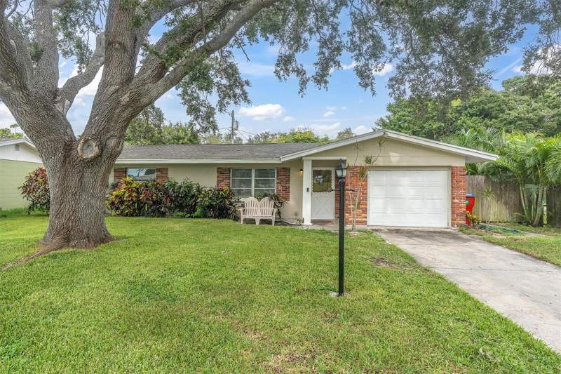 11911 84TH AVENUE home for sale in Ridgewood Groves