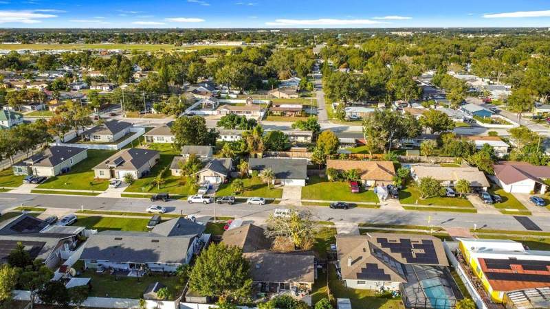3 bedroom Single Family Residence at 1905 Hughey Street, Bruces Sunshine Homes, Kissimmee — photo 3