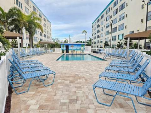 5980 Shore Boulevard #405, Gulfport FL - photo 22 of 36
