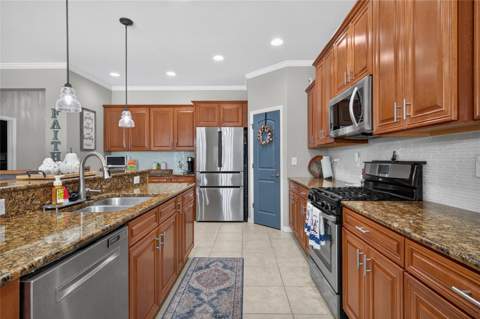15601 Starling Water Drive, Lithia FL - photo 17 of 78