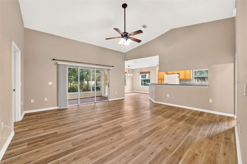 3 bedroom Single Family Residence at 19369 SW 100th Loop, Rainbow Spgs 05 Rep, Dunnellon — photo 4