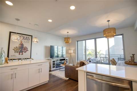 1703 N Tamiami Trail #203, Sarasota FL - photo 23 of 30