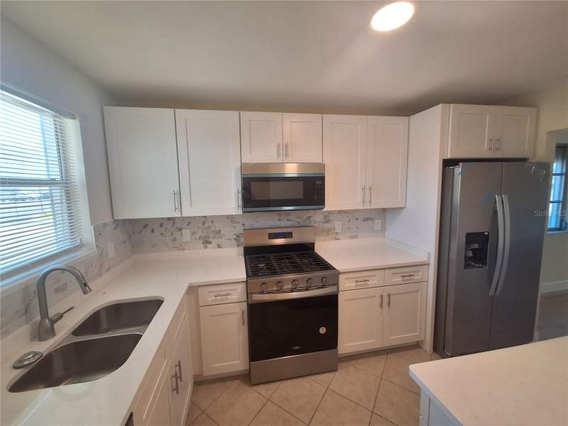 2 bedroom Condominium at 3128 59th Street #115, Town Shores Of Gulfport, Gulfport — photo 3