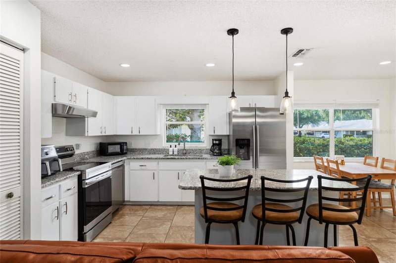 2 bedroom Villa at 9755 SW 94th Terrace #D, On Top Of The World, Ocala — photo 2