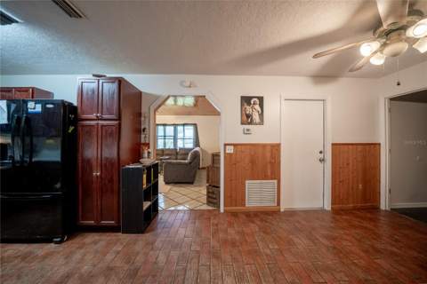 11848 SE 72nd Terrace Road, Belleview FL - photo 10 of 24