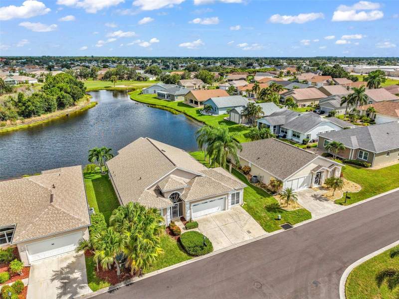2 bedroom Single Family Residence at 24221 Westgate Boulevard, Kings Gate Ph 02, Port Charlotte — photo 2