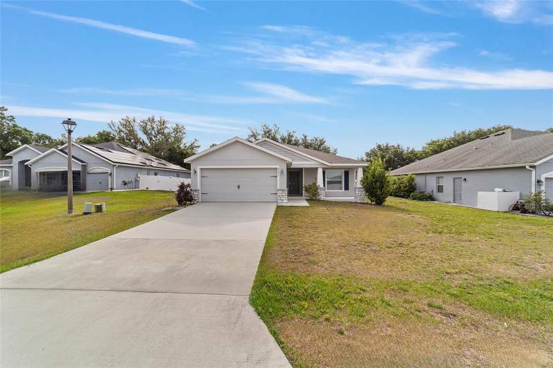 3 bedroom Single Family Residence at 8941 SE 51st, Summercrest, Ocala — photo 3