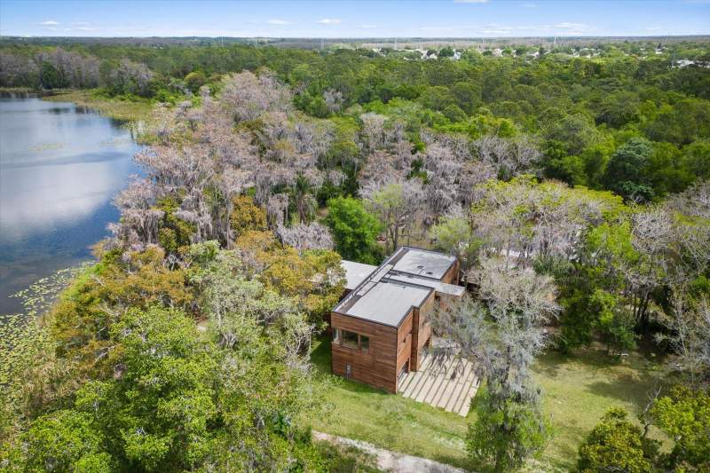 3 bedroom Single Family Residence at 3807 S Semoran Boulevard, Goldenrod/Pershing, Orlando — photo 3