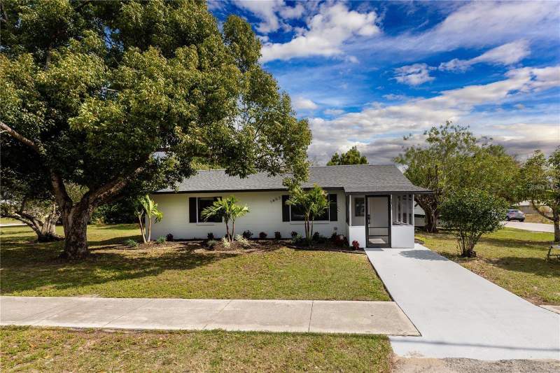 2 bedroom Single Family Residence at 1403 Cummings Avenue, Lake Tulane Area SE, Avon Park — photo 1