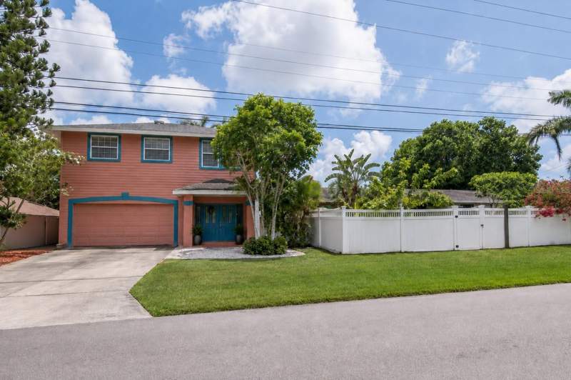 4 bedroom Single Family Residence at 10532 67th Avenue, Seminole Sub, Seminole — photo 2