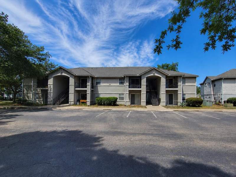 1 bedroom Condominium at 3705 SW 27th Street #818, Windsor Park At Gainesvil, Gainesville — photo 2