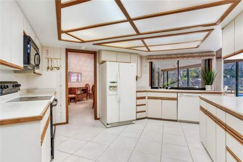 10353 Barry Drive, Largo FL - photo 19 of 64