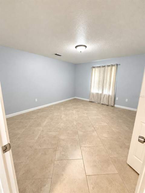 3368 Blossom Street, Kissimmee FL - photo 12 of 40