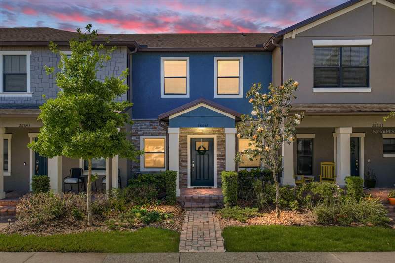 28647 TRANQUIL LAKE CIRCLE home for sale in Arbors/Wiregrass Ranch