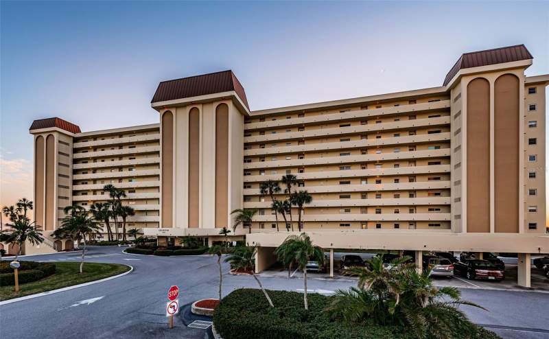 Lexington Towers Condo