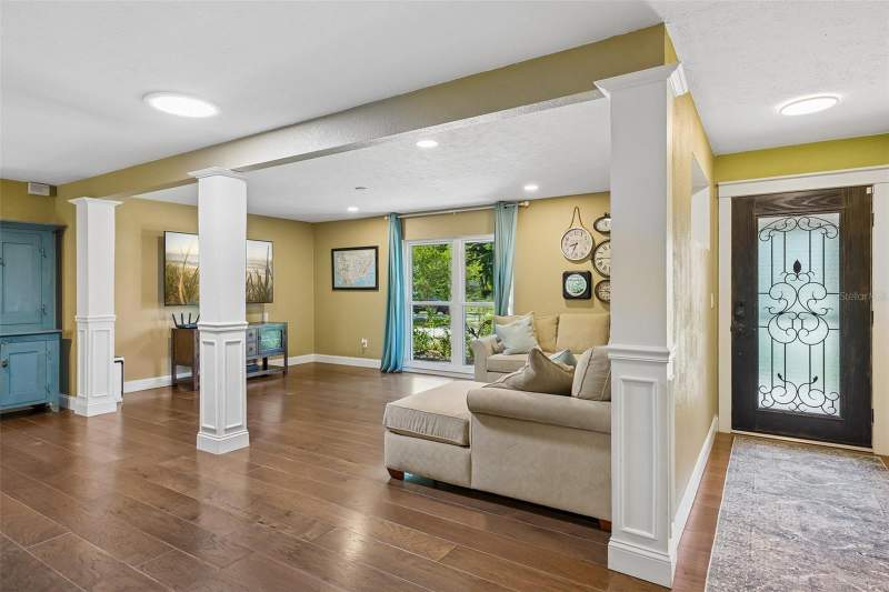 5 bedroom Single Family Residence at 2108 Siloam Springs Drive, Siloam Spgs Wood, Dover — photo 3