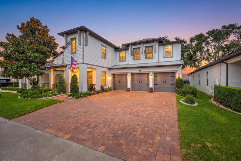 5 bedroom Single Family Residence at 1664 Holcomb Creek St., Twinwaters, Winter Garden — photo 2