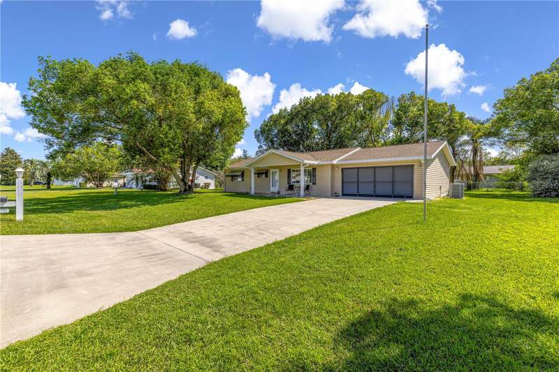 2 bedroom Single Family Residence at 10765 SW 62nd Terrace, Spruce Creek, Ocala — photo 4