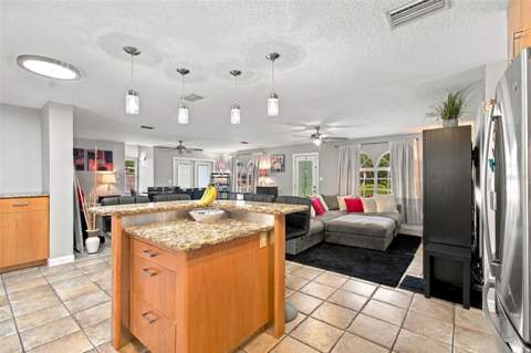 2801 W San Isidro Street, Tampa FL - photo 16 of 54
