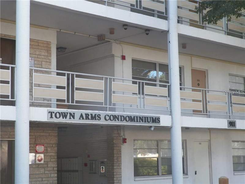 911 WASHINGTON AVENUE #304 home for sale in Town Arms Apartments Condos for Sale: 1 Listing
