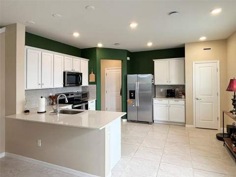 4581 Sparkling Shell Ave, Kissimmee FL - photo 10 of 41