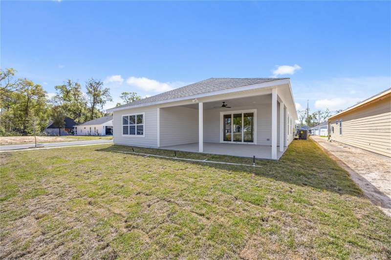 4 bedroom Single Family Residence at 1132 SW 67th Way, Grand Oaks At Tower, Gainesville — photo 4