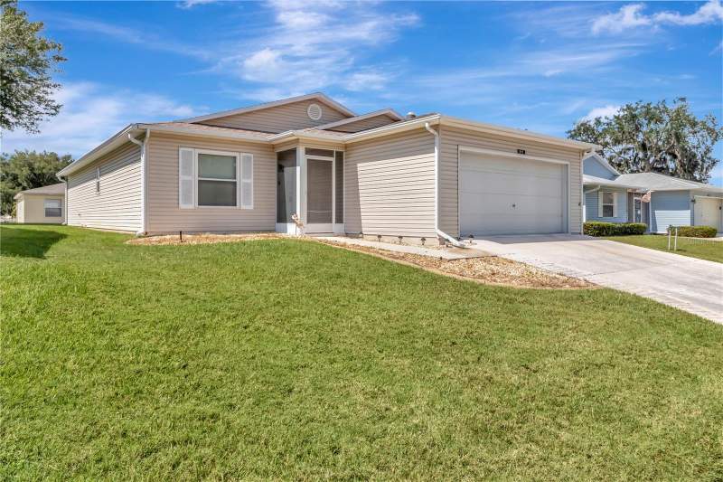2 bedroom Manufactured Home at 911 Grand Vista Trail, Pennbrooke Phase 1K Unit III Lot K187 Pb 40 Pgs 46, Leesburg — photo 3