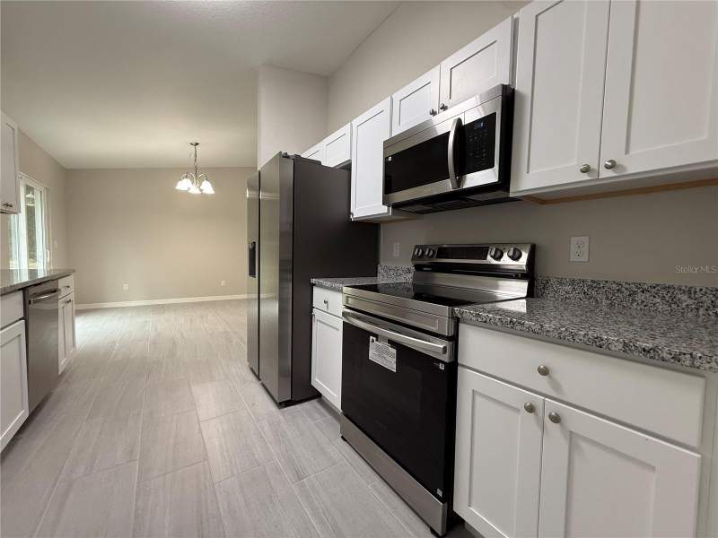 3 bedroom Single Family Residence at 1323 NW 52nd Court, Ocala Ridge Unit 10, Ocala — photo 5