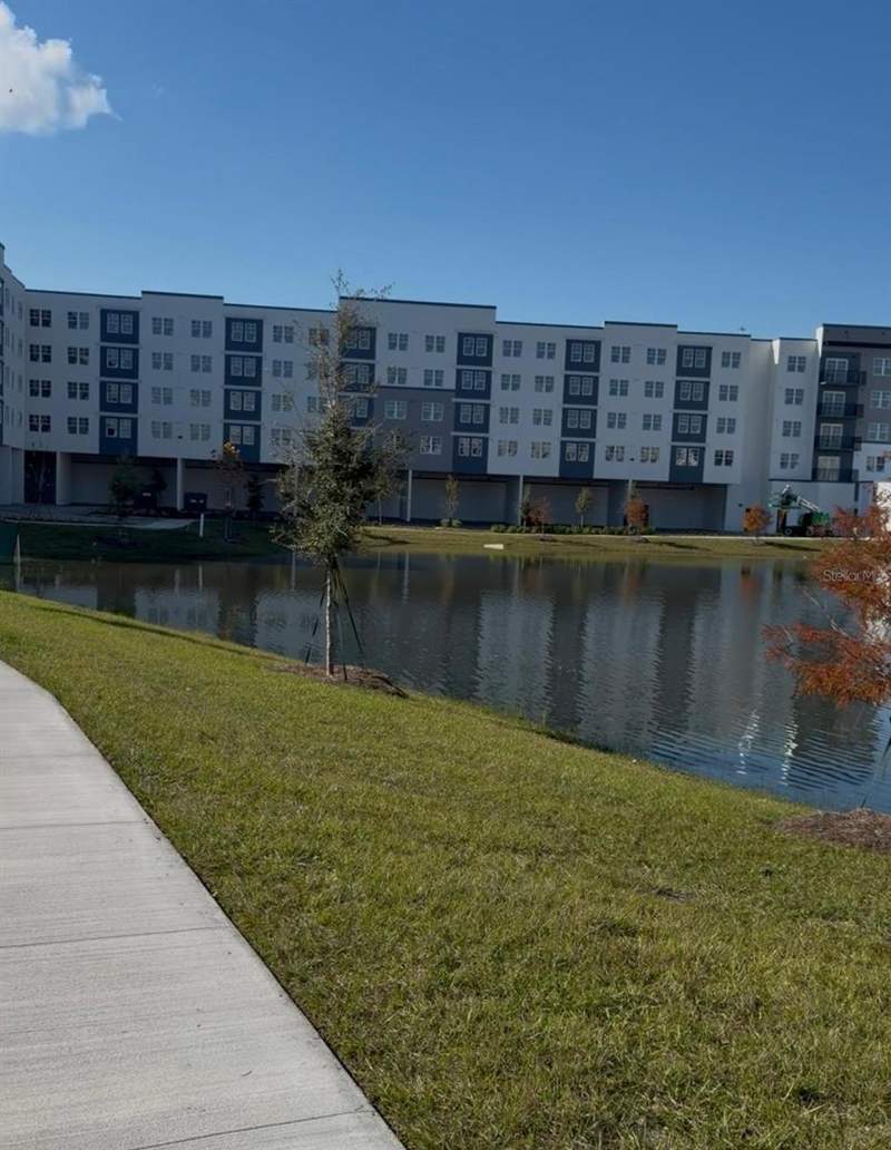 27/111 Ptof Lot 1 Desc As Comm At Sw Cor OfHomes for Sale in Orlando, FL