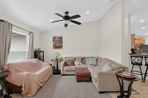18142 Charter Avenue, Port Charlotte FL - photo 15 of 36