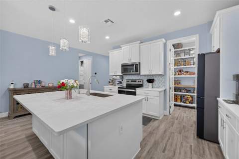 3607 Arbordale Loop, Sanford FL - photo 14 of 39