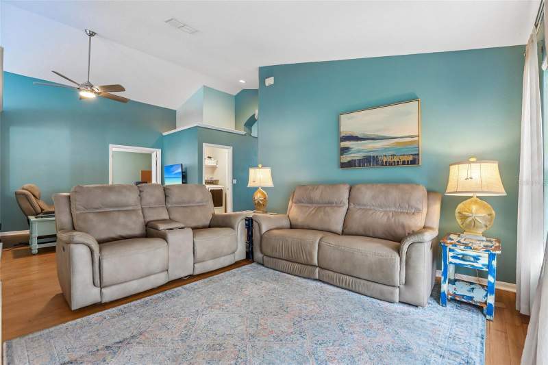 4 bedroom Single Family Residence at 2546 Arrowpointe Drive, Key Vista Ph 04 E3 E4 E6 G H R, Holiday — photo 3