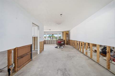 4 Bellevue Drive, Treasure Island FL - photo 15 of 29