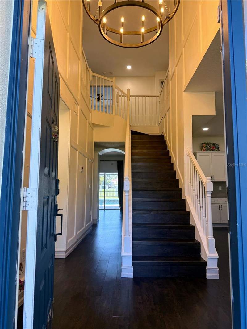 6 bedroom Single Family Residence at 18182 Sandy Pointe Drive, Heritage Isles Ph 1D, Tampa — photo 5