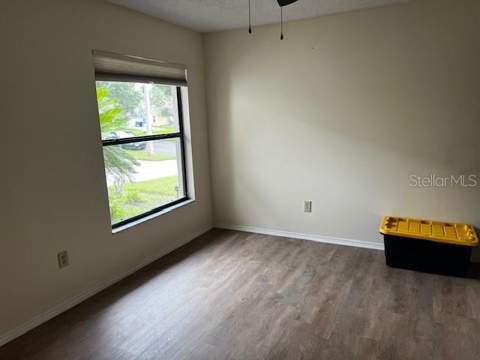 18330 Cypress View Way, Tampa FL - photo 11 of 12