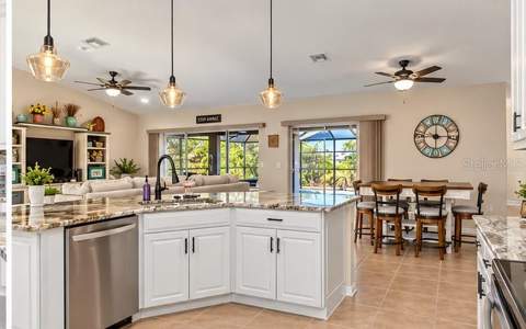 8251 Arlewood Circle, Port Charlotte FL - photo 11 of 57