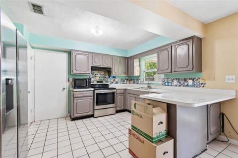 5934 NW 30th Terrace, Gainesville FL - photo 6 of 25