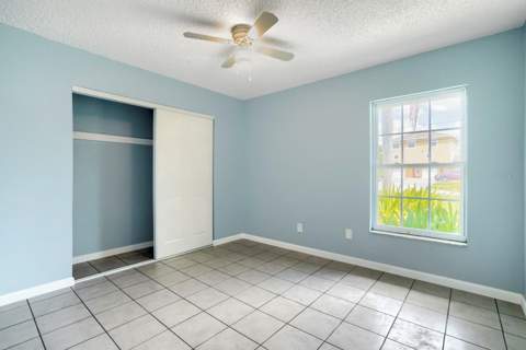208 Flamingo Dr, Apollo Beach FL - photo 13 of 17
