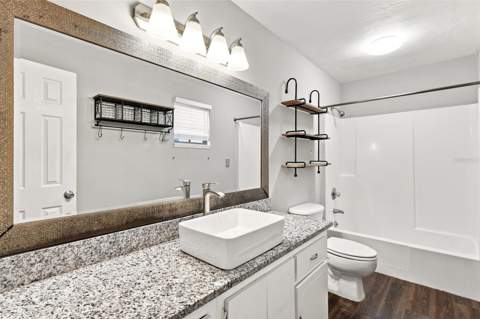 1095 S Ridgewood Avenue, Deland FL - photo 21 of 32
