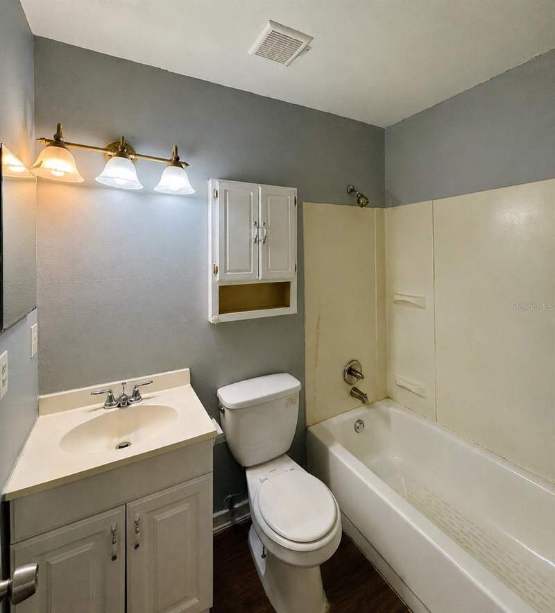 3 bedroom Single Family Residence at 12909 Litewood Drive, Parkwood Acres Sub, Hudson — photo 5