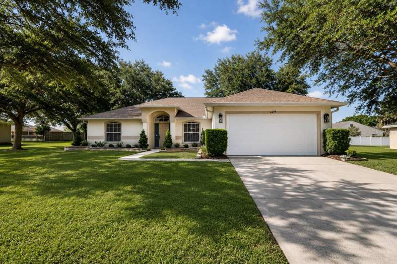 4 bedroom Single Family Residence at 2294 KNOLLWOOD DRIVE, LEESBURG LAKE POINTE AT SUMMIT, LEESBURG — photo 1