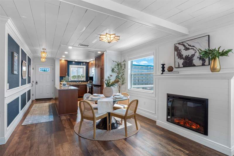 2 bedroom Condominium at 5940 30th Avenue #301, Town Shores Of Gulfport, Gulfport — photo 5