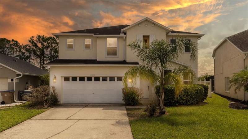 2895 BLOOMING ALAMANDA LOOP home for sale in Oak Island Cove Homes for Sale: 5 Homes, Median $495K